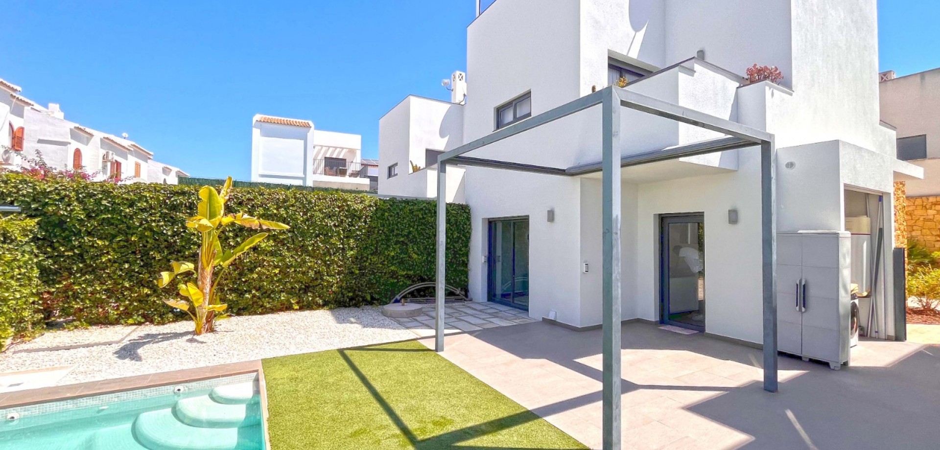 Property Image 619533-alicante-alacant-villa-2-2