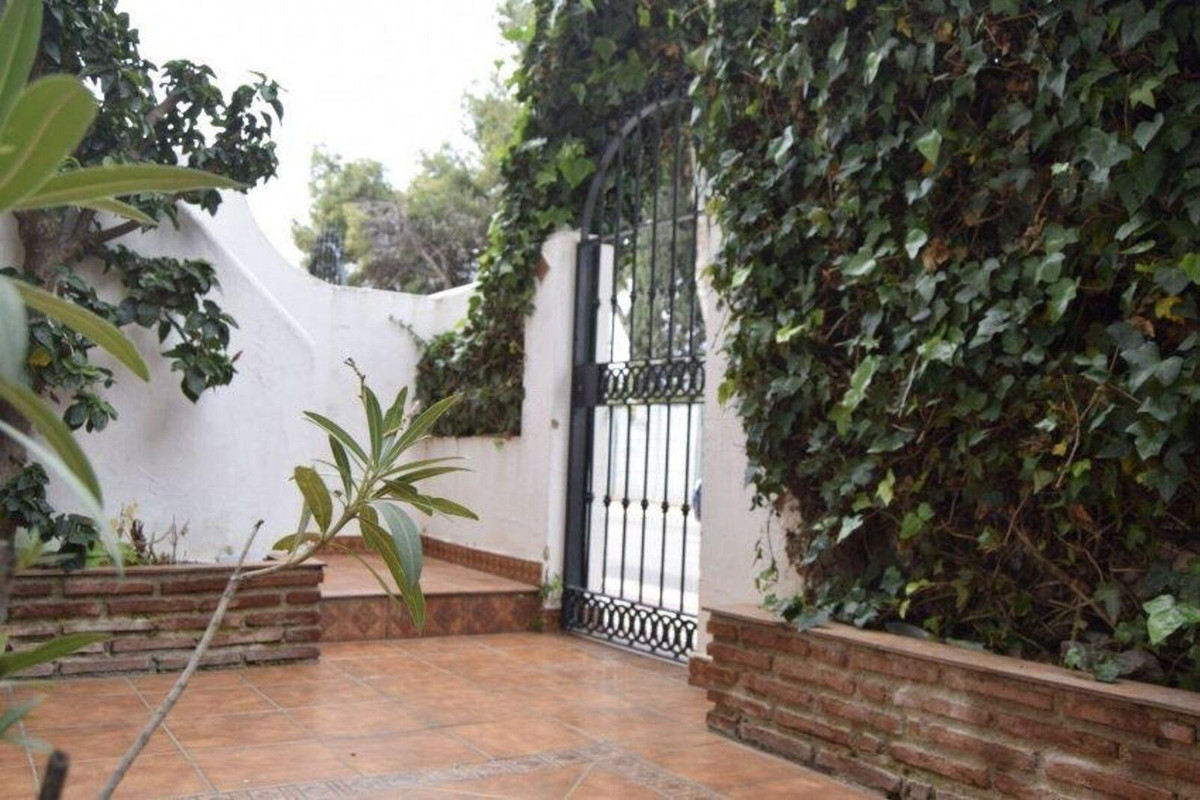 Villa for sale in Torremolinos 35