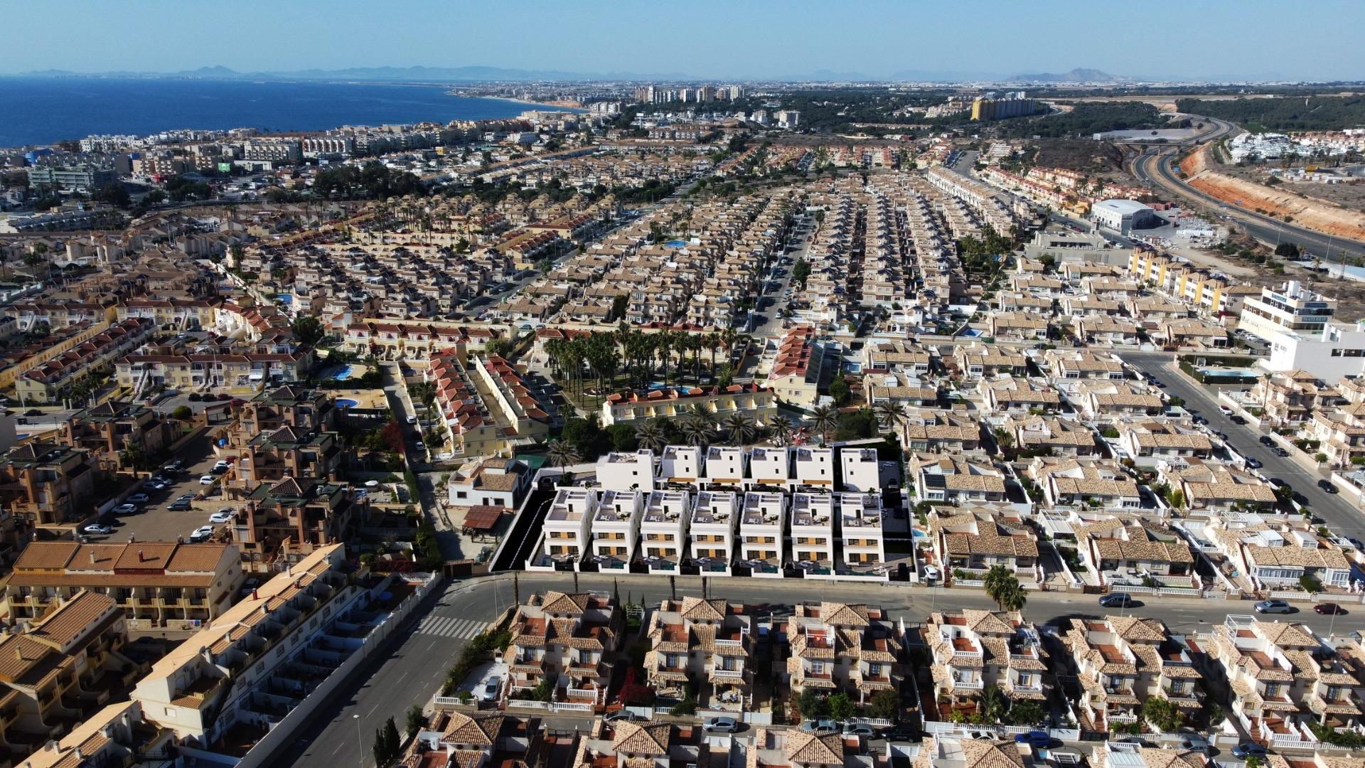 Chalé en venta en Alicante 20