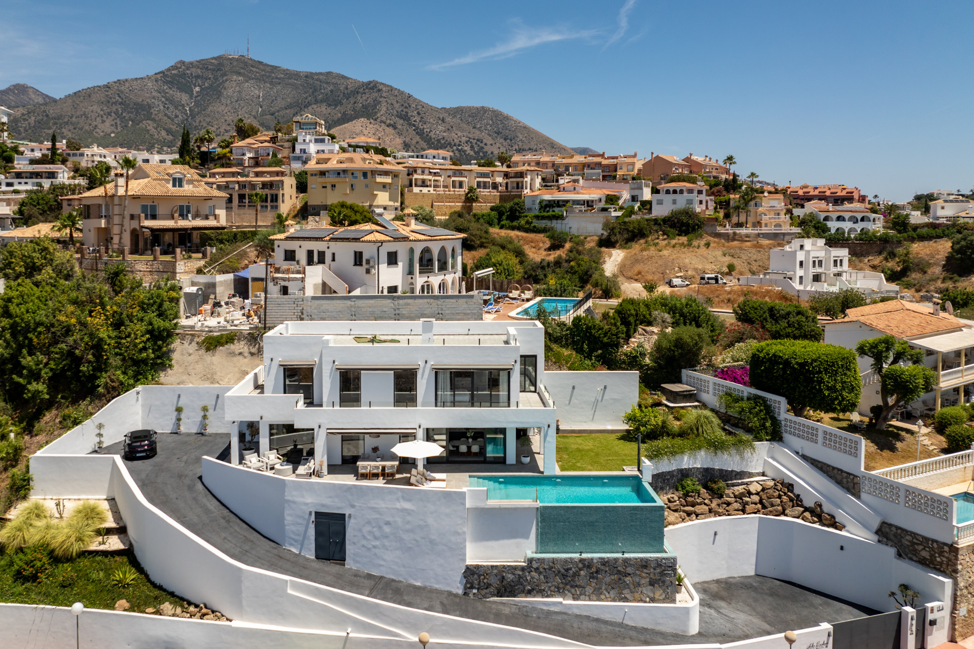 Villa à vendre à Fuengirola 2