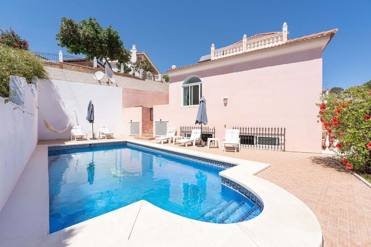 Villa à vendre à Fuengirola 2