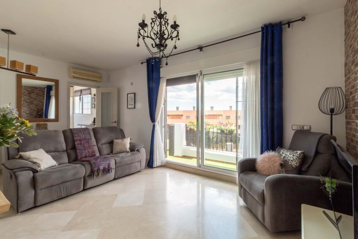 Townhouse for sale in Manilva 4