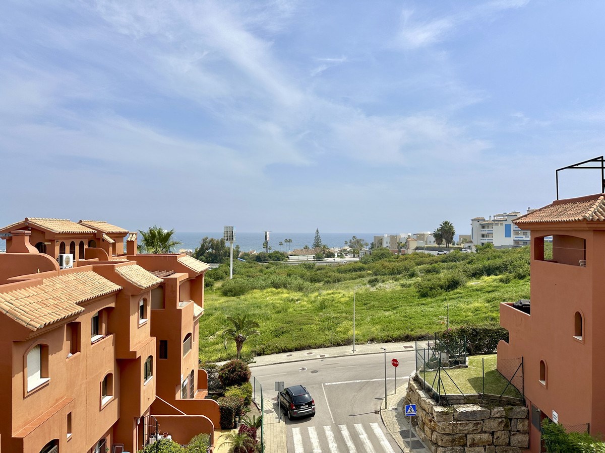 Appartement te koop in Estepona 2