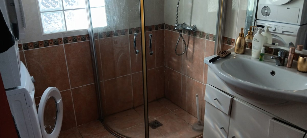 Chalé en venta en Estepona 8