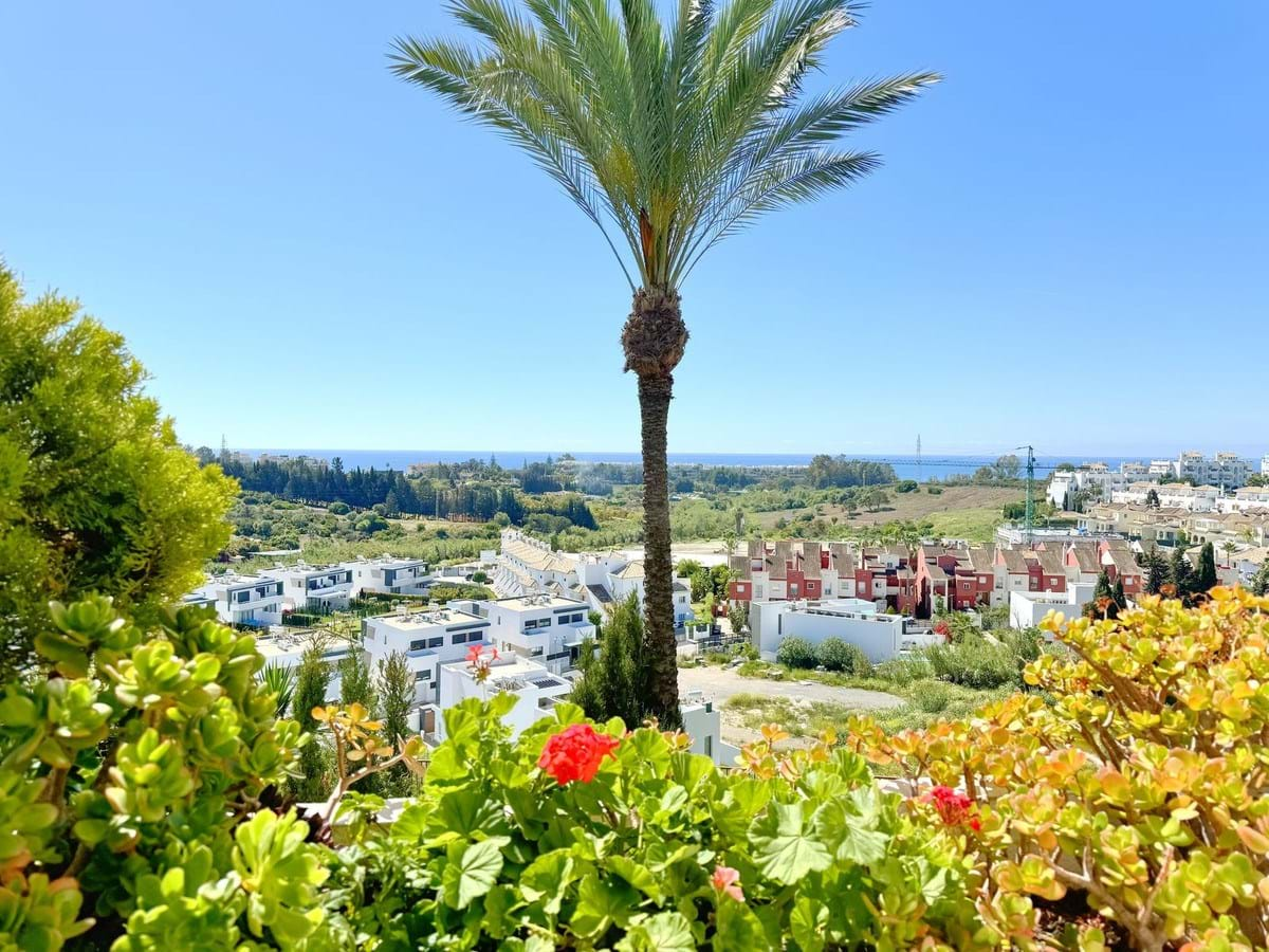 Apartamento en venta en Estepona 2