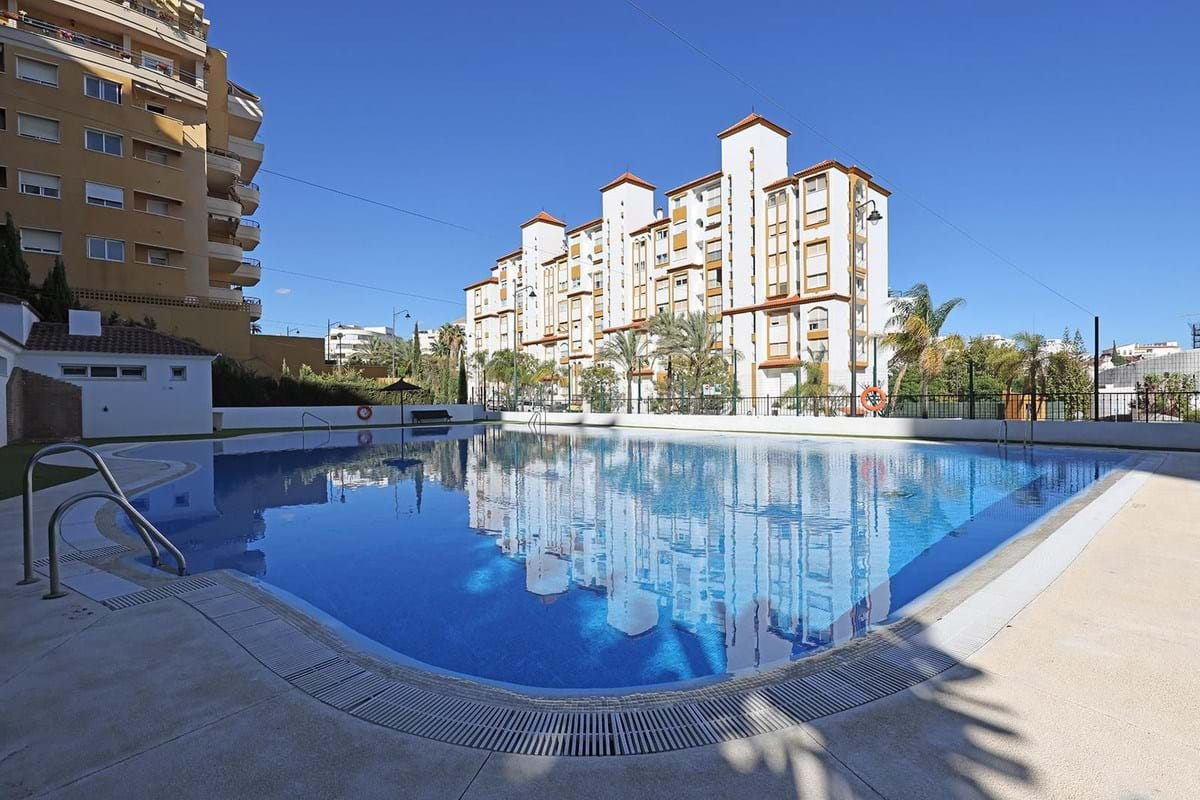 Apartamento en venta en Estepona 4