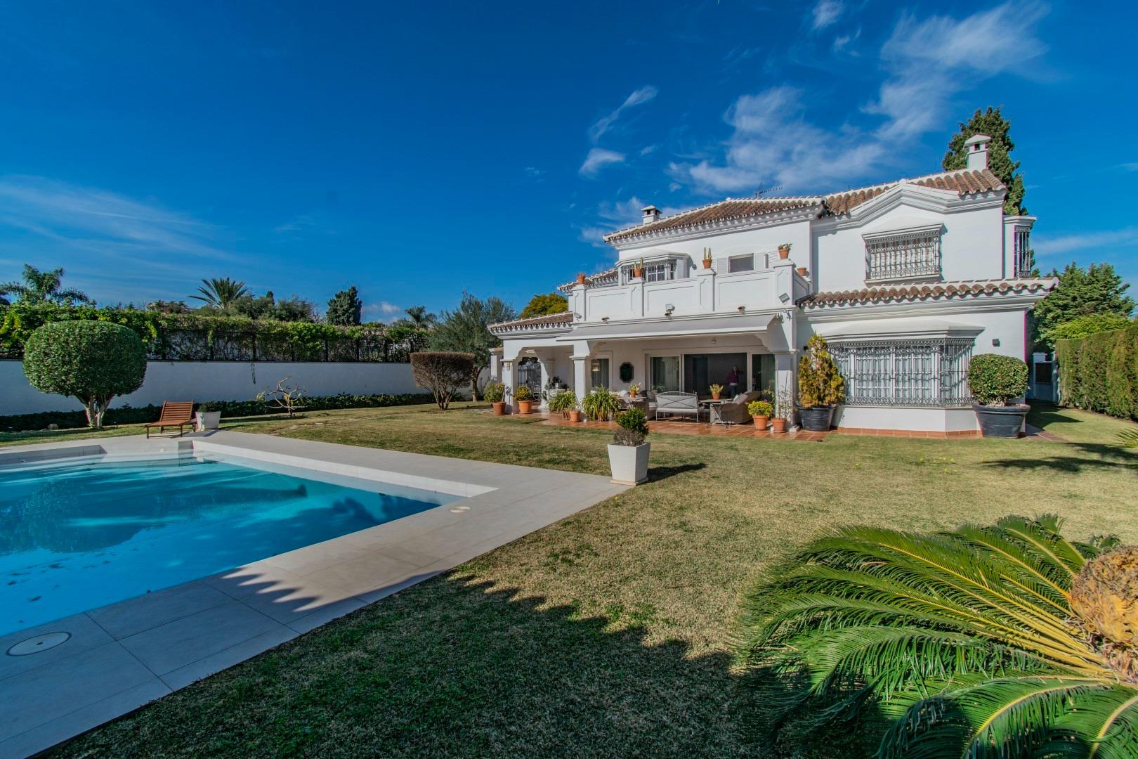 Villa for sale in Marbella - San Pedro and Guadalmina 6