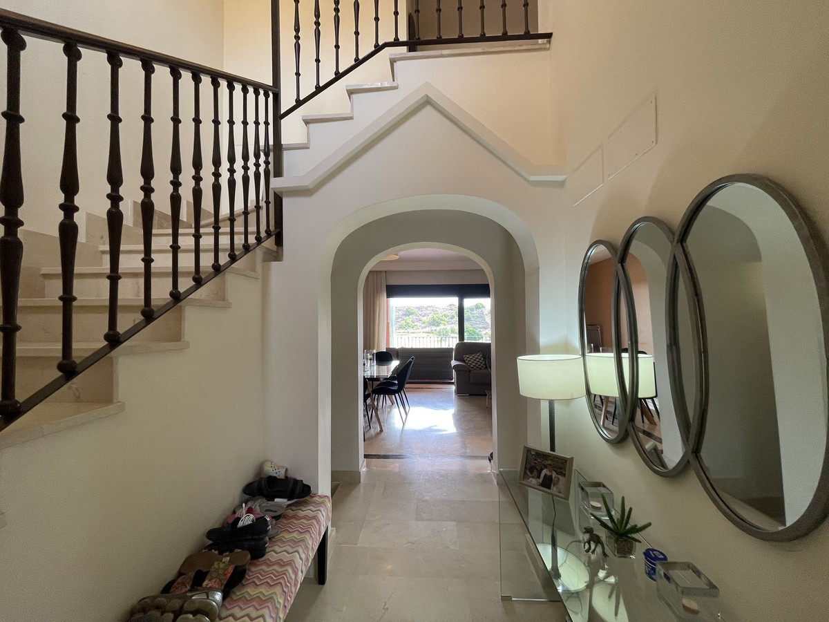 Townhouse te koop in Estepona 14