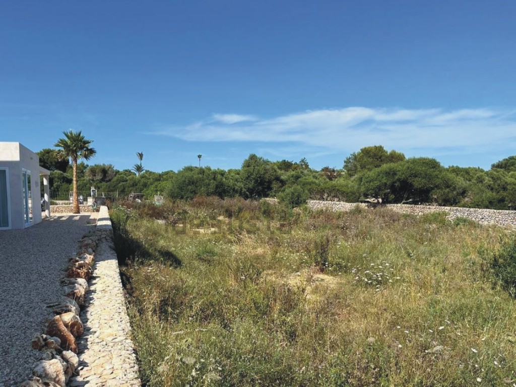 Plot for sale in Menorca East 4