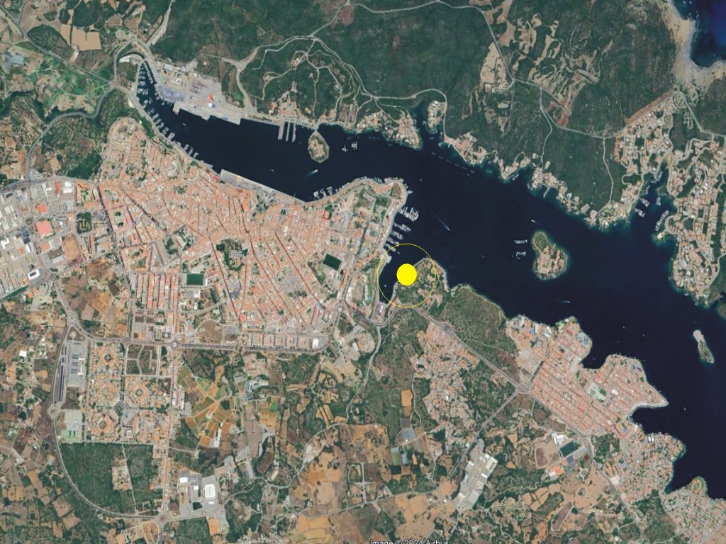 Plot for sale in Menorca East 5