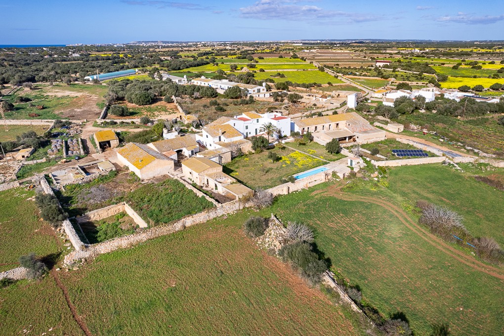 Hus på landet till salu i Menorca West 21