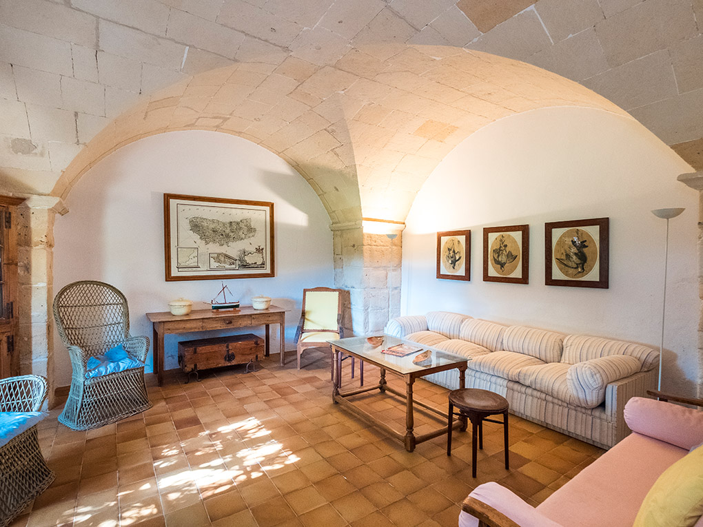 Countryhome for sale in Menorca West 7