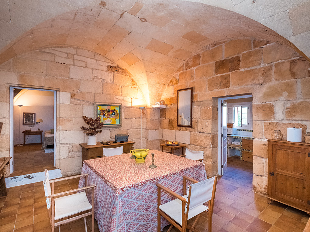 Countryhome for sale in Menorca West 9