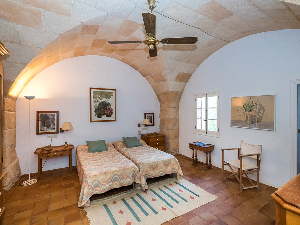 Countryhome for sale in Menorca West 12