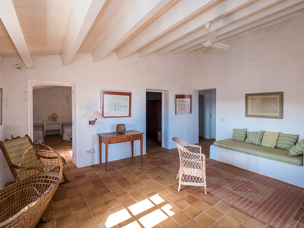 Countryhome for sale in Menorca West 16