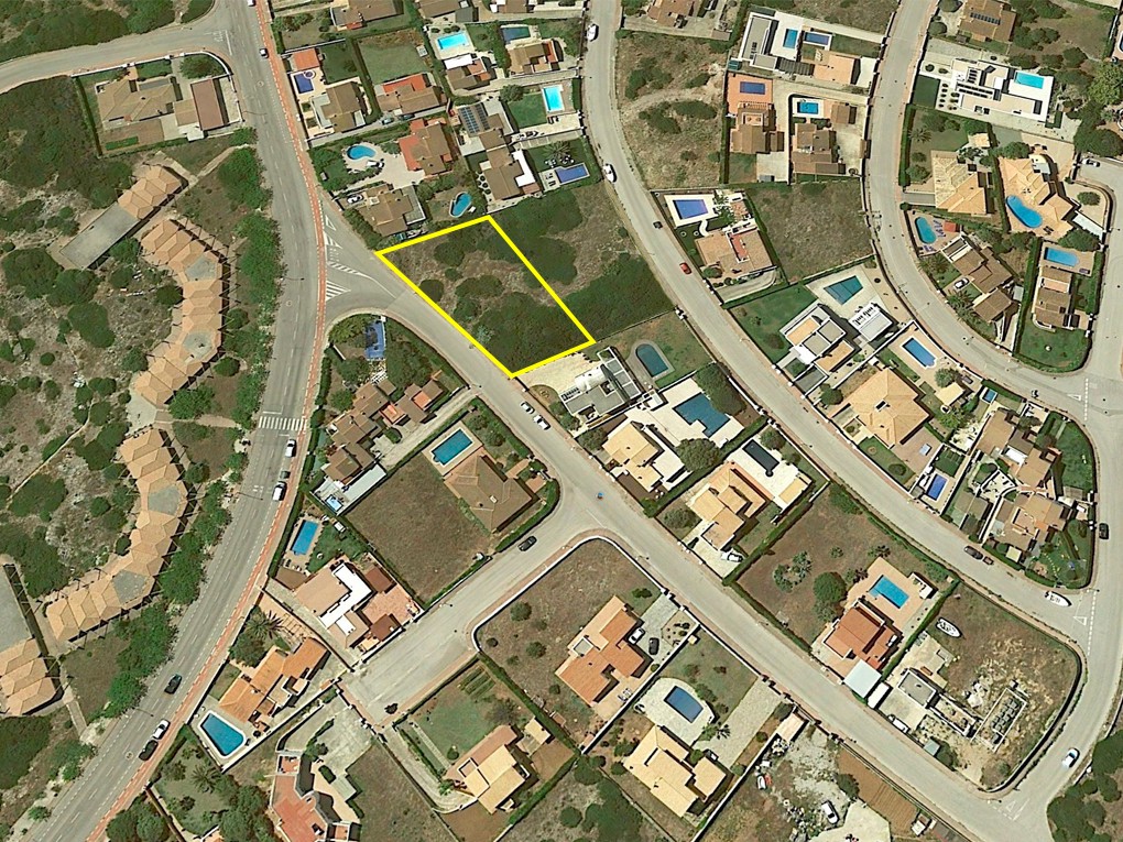 Plot for sale in Menorca East 4