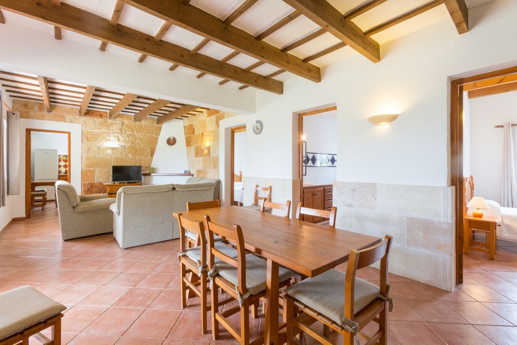 Countryhome for sale in Menorca West 15