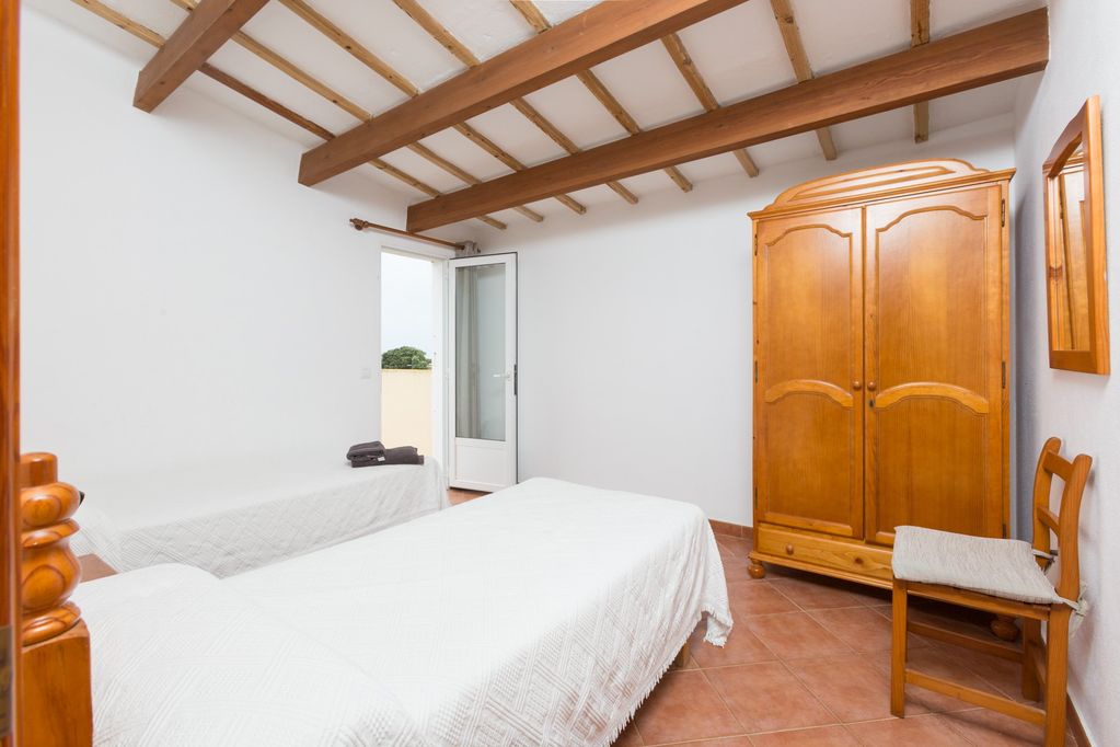 Countryhome for sale in Menorca West 23