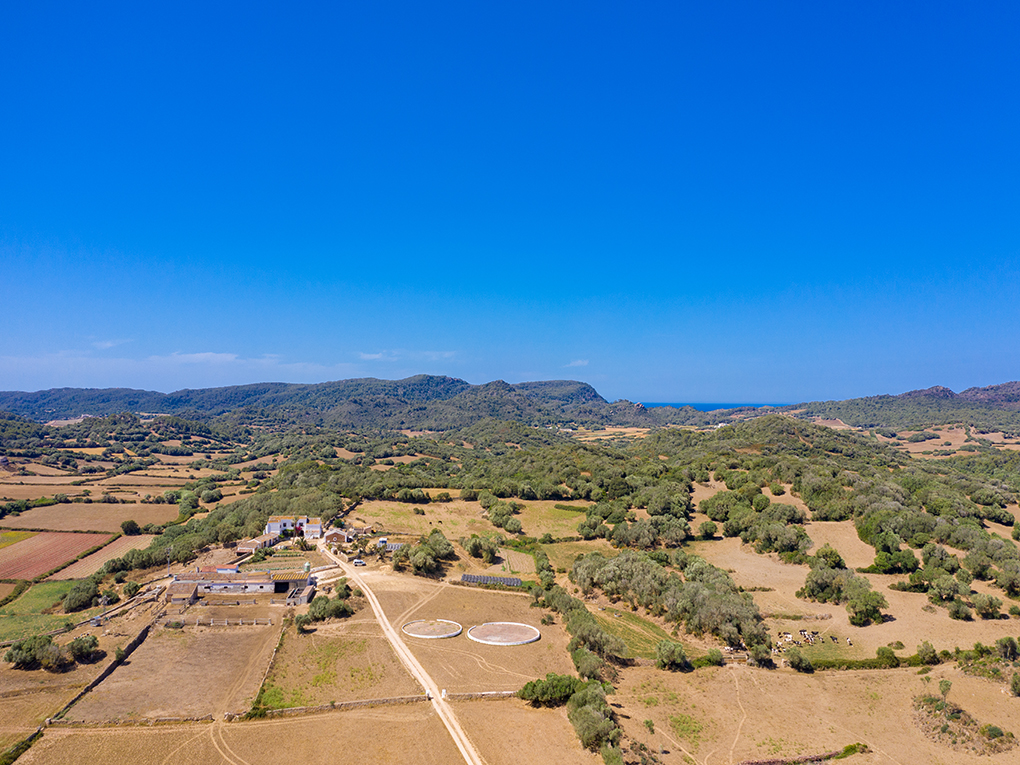 Hus på landet till salu i Menorca West 22