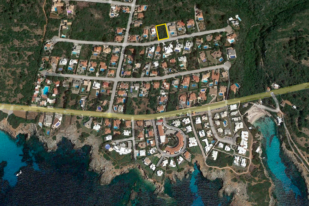 Plot for sale in Menorca East 3