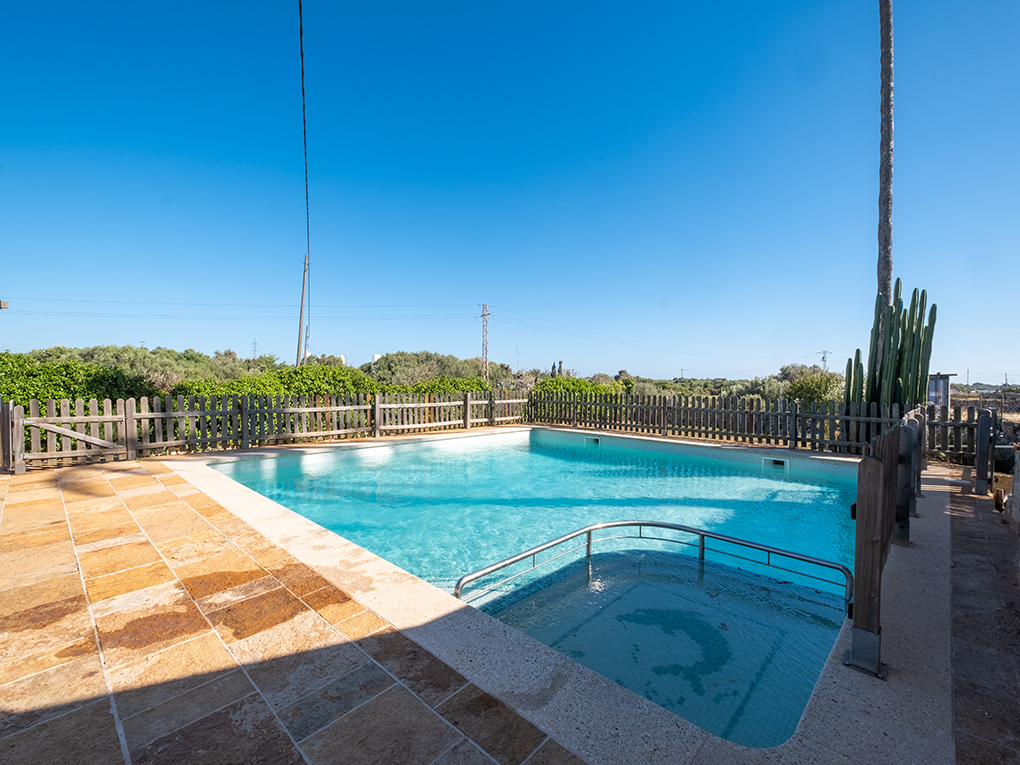 Countryhome for sale in Menorca West 6