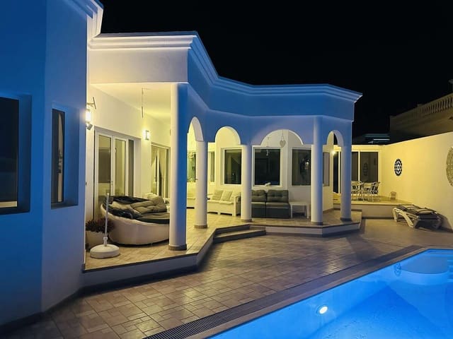 Villa for sale in Lanzarote 4