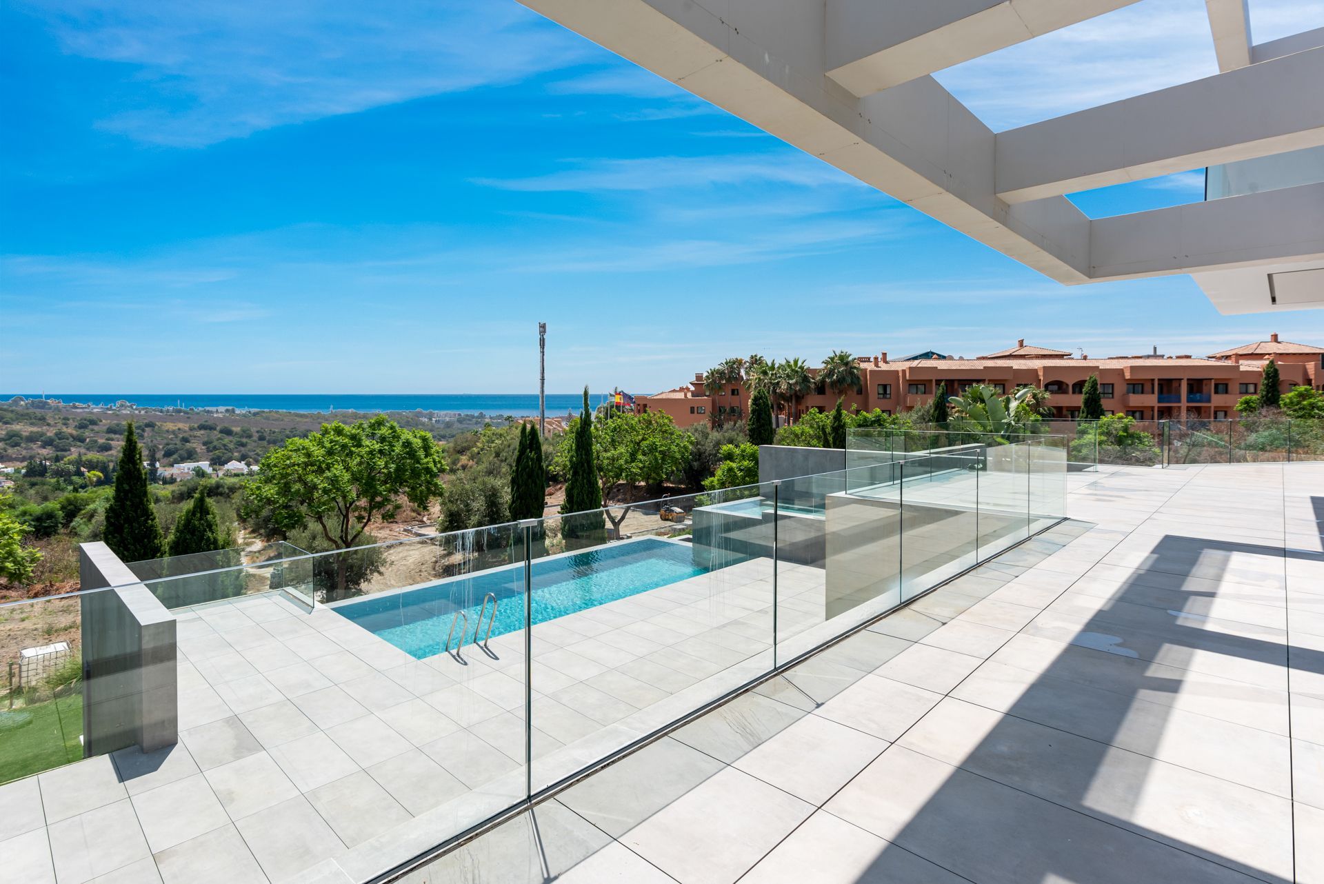 Villa for sale in Estepona 15