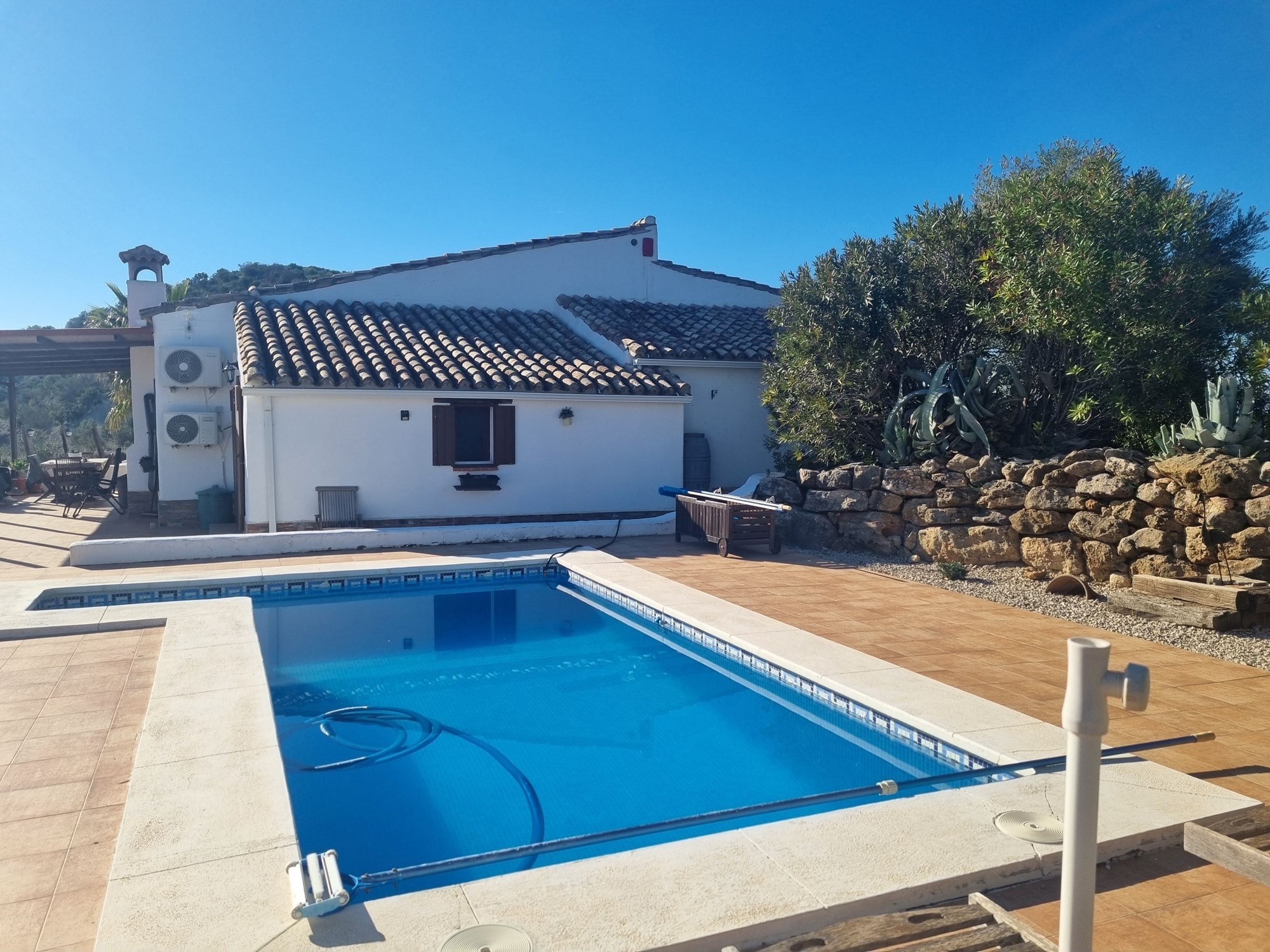 Countryhome for sale in Towns of the province of Seville 2