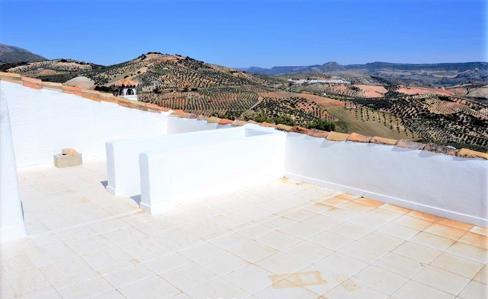 Countryhome for sale in Towns of the province of Seville 8