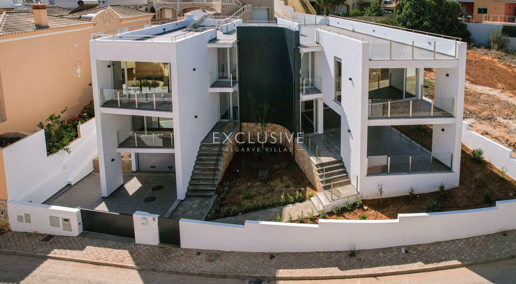 Property Image 621255-lagos--sao-sebastiao-villa-4-5