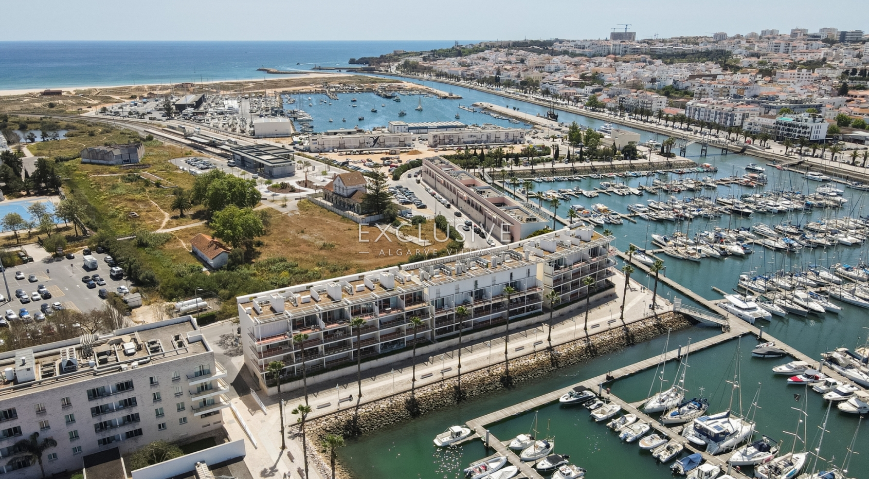 Apartamento en venta en Lagos and Praia da Luz 2