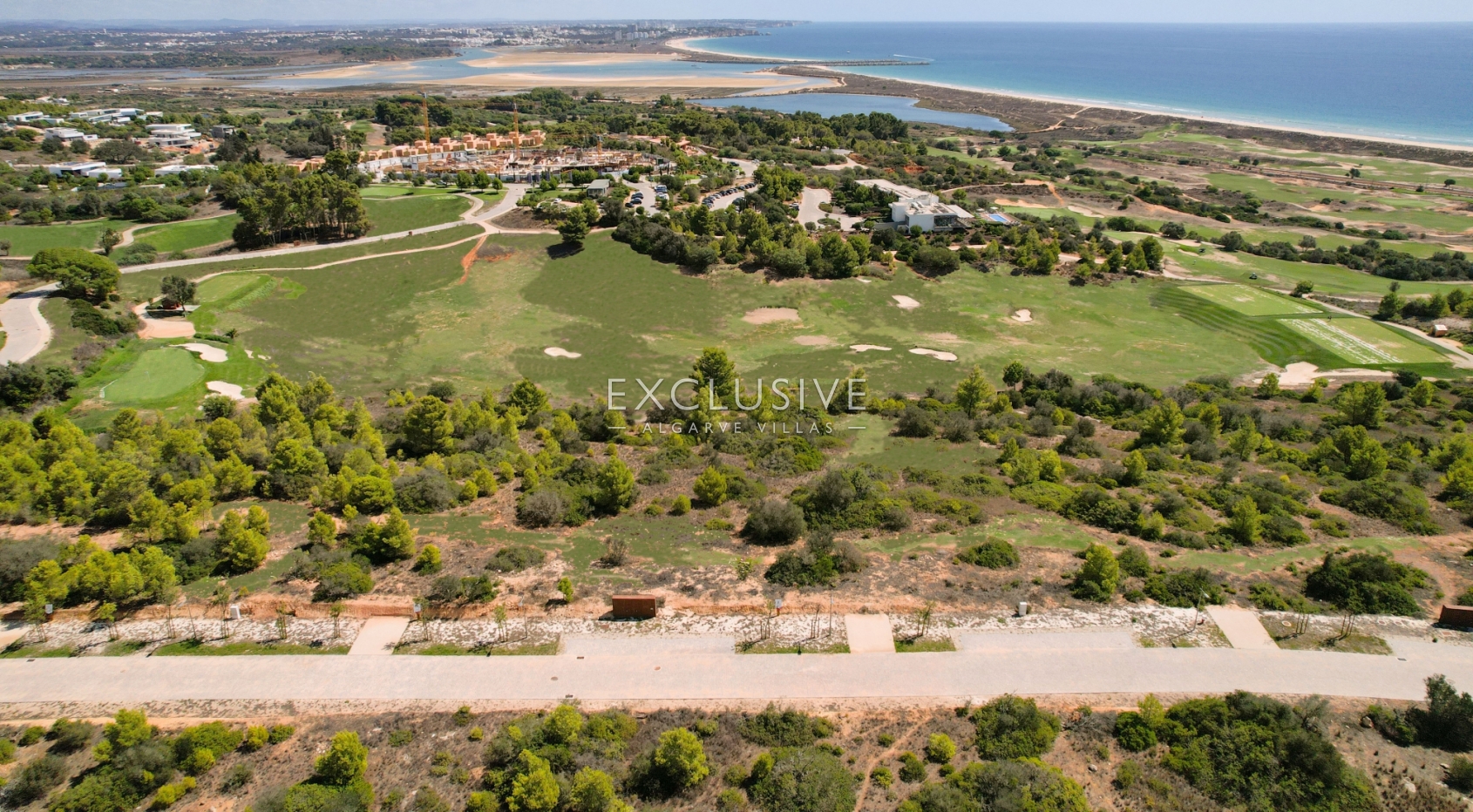 Plot en venta en Lagos and Praia da Luz 3