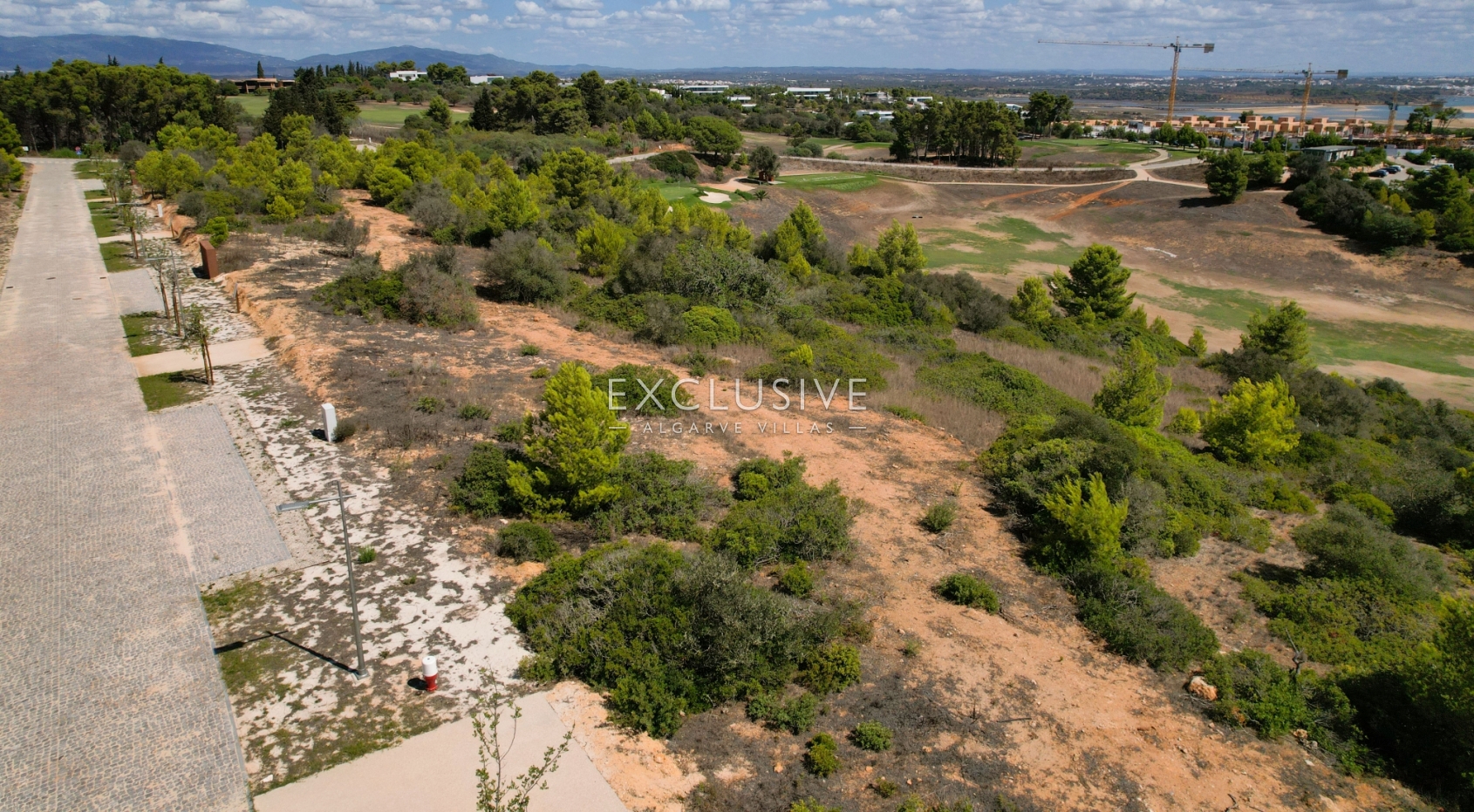 Plot en venta en Lagos and Praia da Luz 7