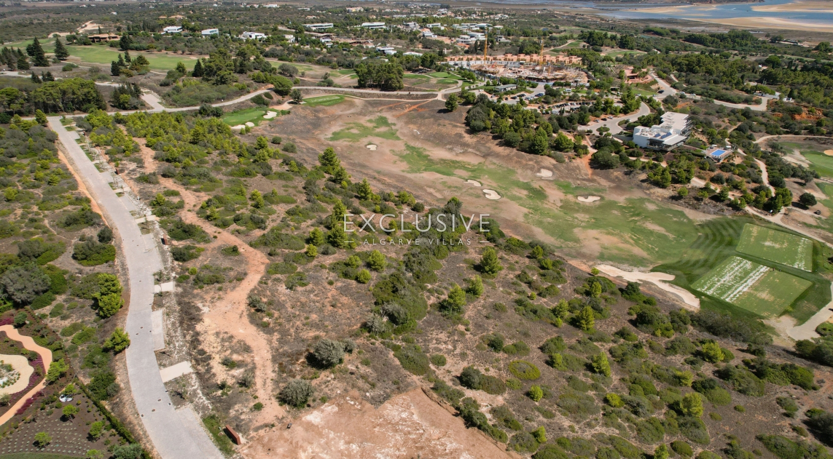 Plot en venta en Lagos and Praia da Luz 7