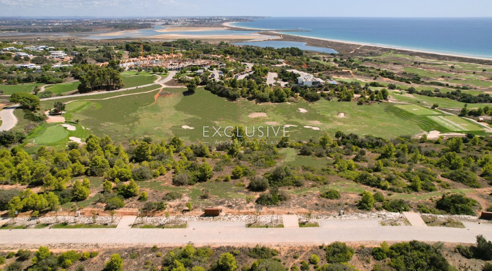 Plot en venta en Lagos and Praia da Luz 5