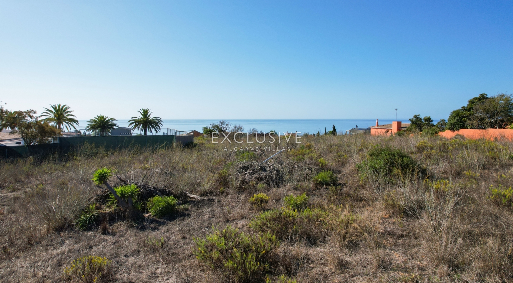 Plot en venta en Lagos and Praia da Luz 1