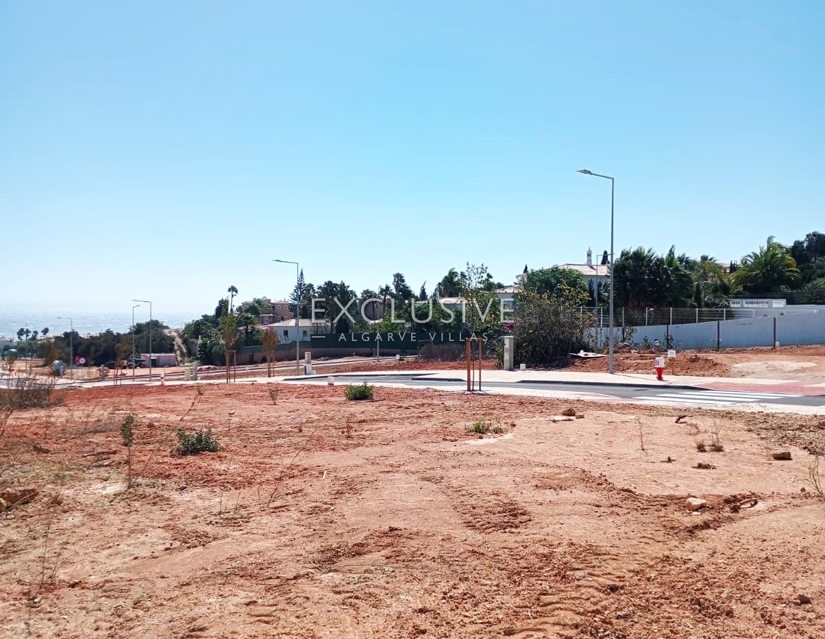 Plot en venta en Lagos and Praia da Luz 3