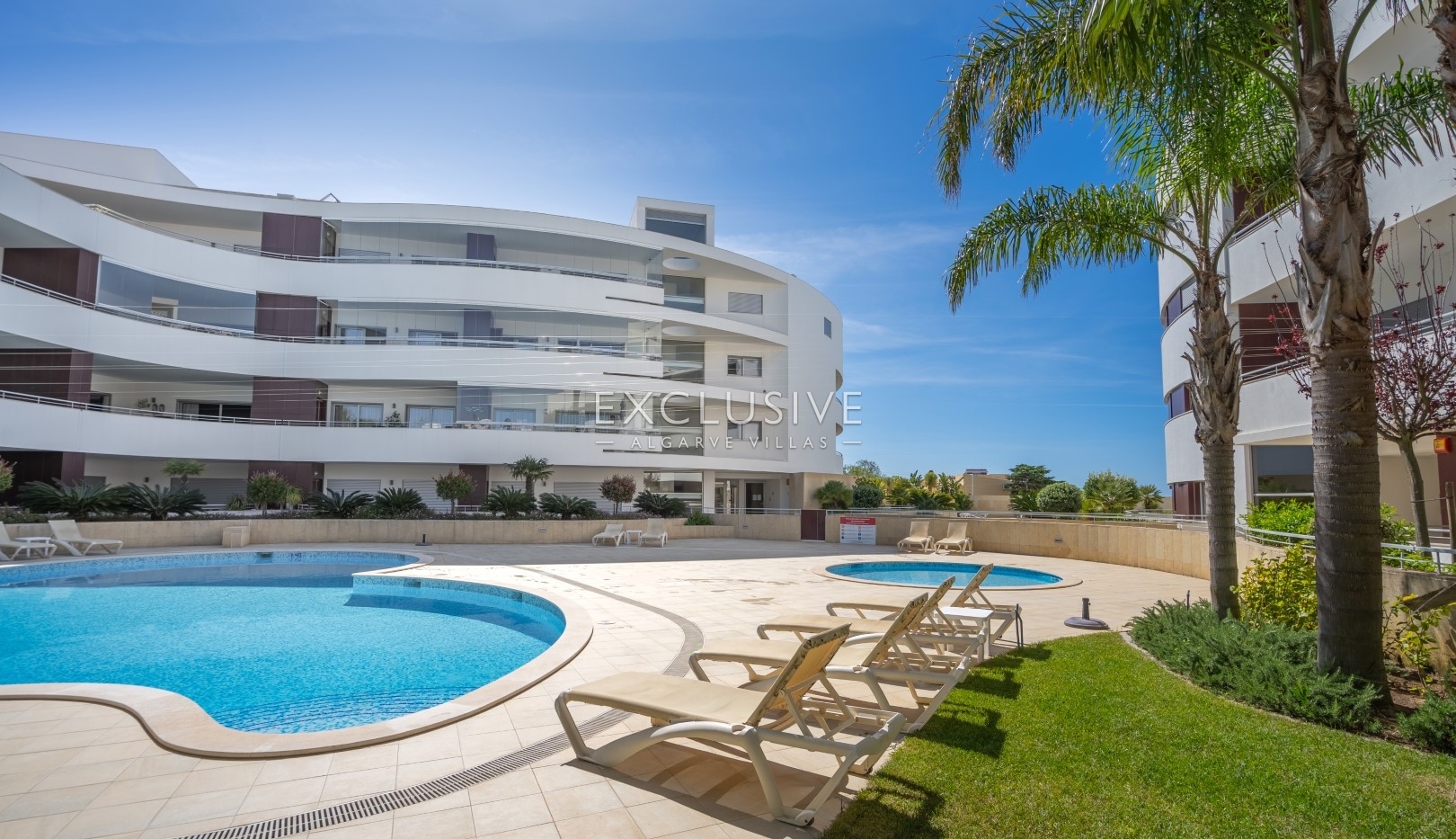 Квартира для продажи в Lagos and Praia da Luz 1