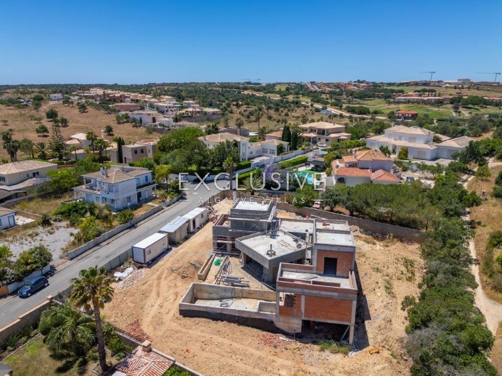 Chalé en venta en Lagos and Praia da Luz 2