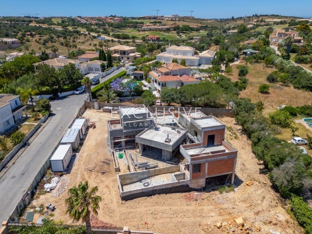 Chalé en venta en Lagos and Praia da Luz 3