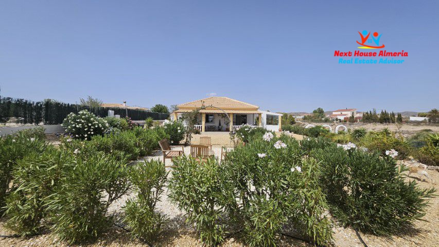 Villa for sale in Almería and surroundings 7