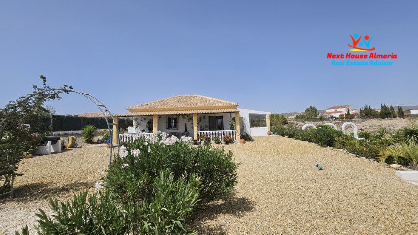 Villa for sale in Almería and surroundings 9