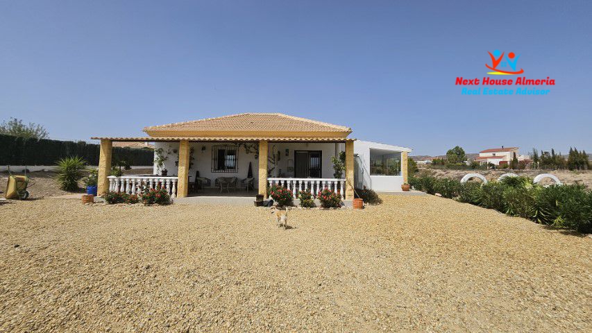 Villa for sale in Almería and surroundings 11