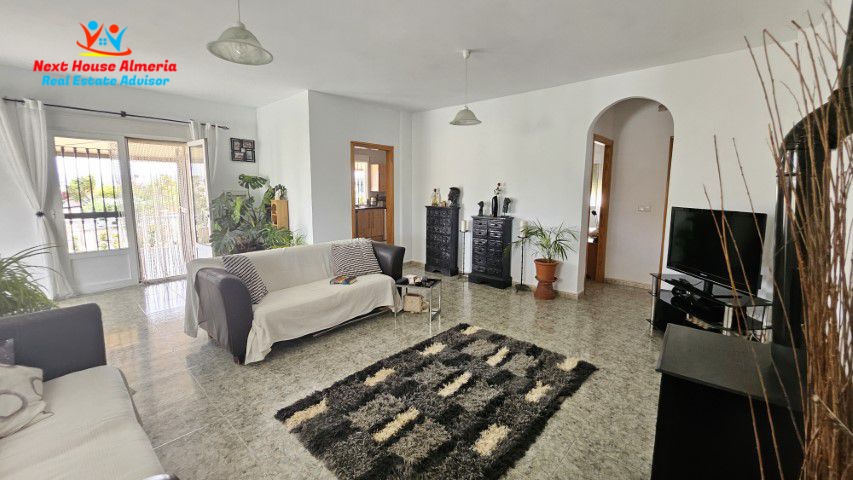 Villa for sale in Almería and surroundings 32