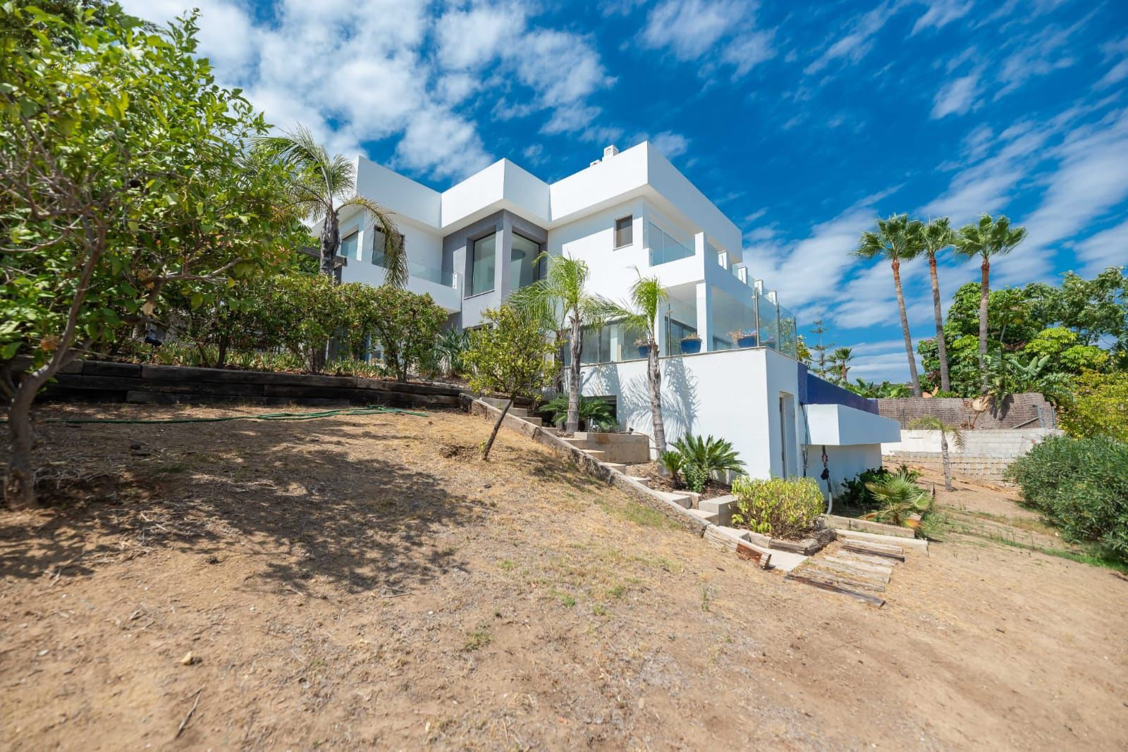 Villa for sale in Marbella - East 10