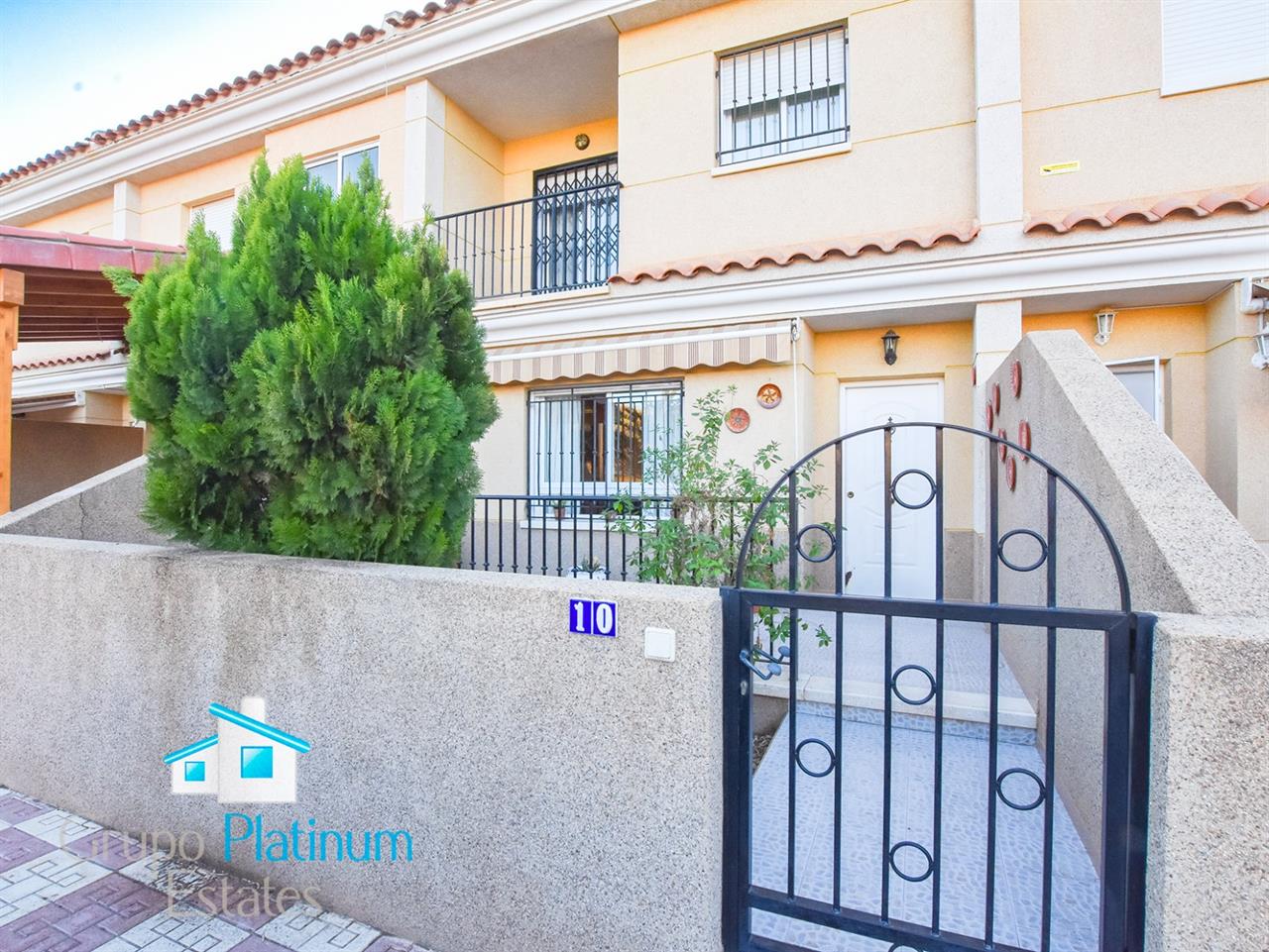 Townhouse for sale in Águilas 1