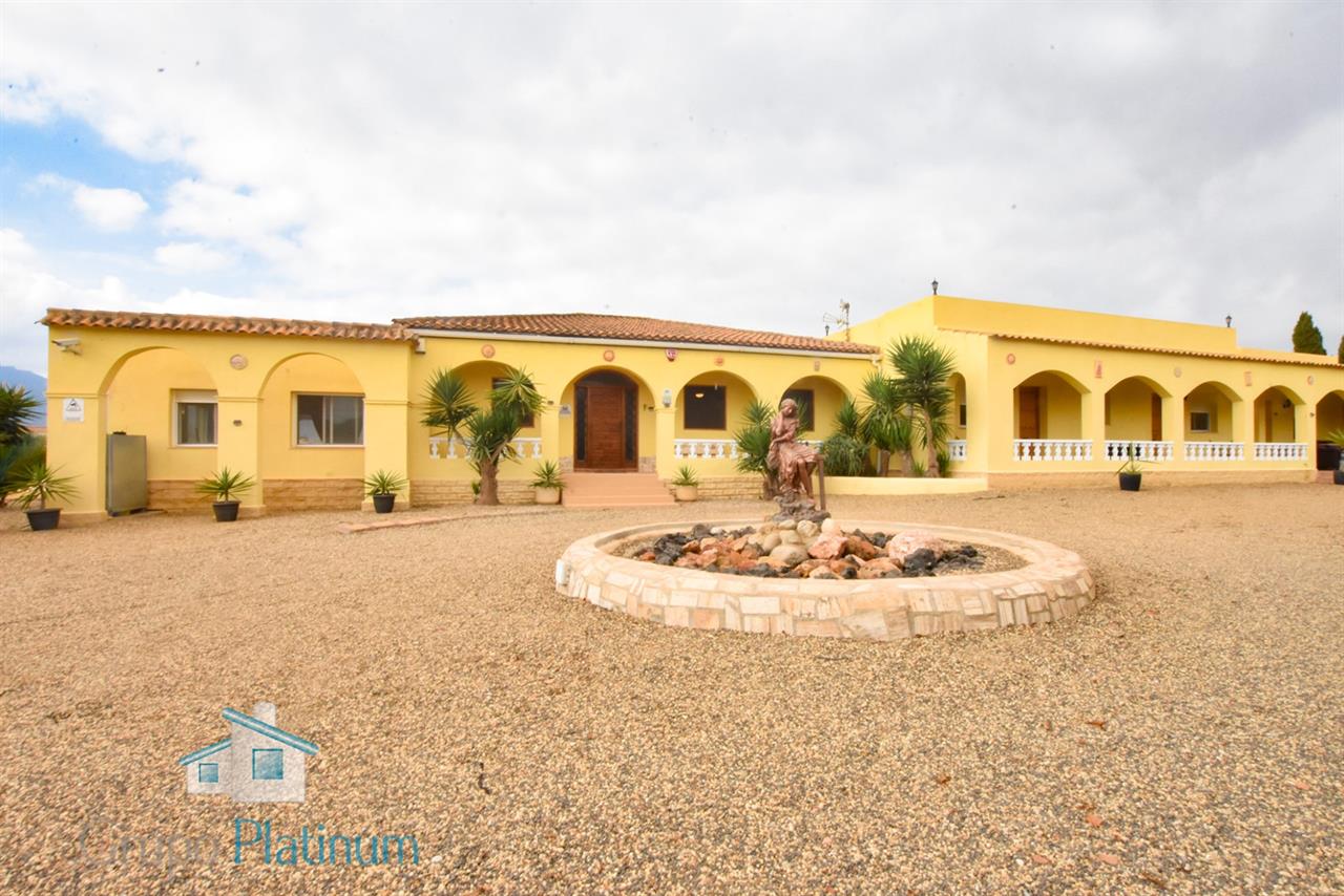 Property Image 621656-turre-villa-7-7