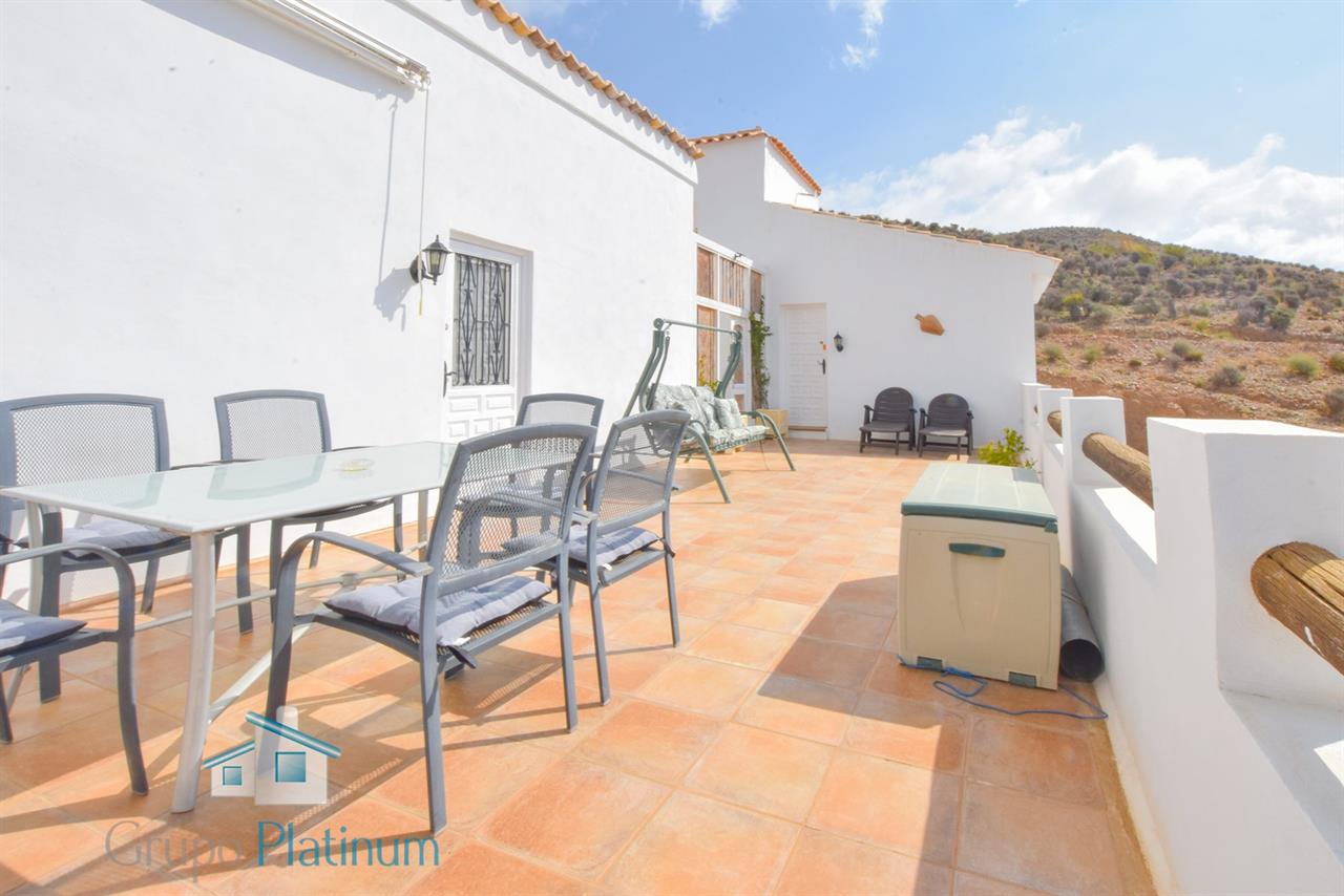 Villa for sale in Almería and surroundings 18