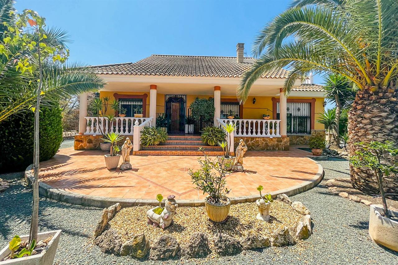 Property Image 621681-puerto-lumbreras-villa-4-2