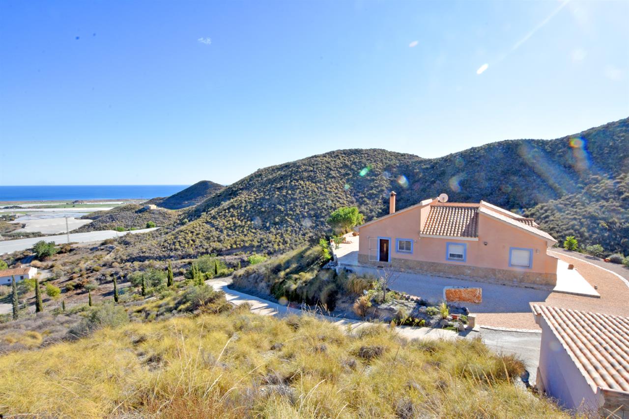 Villa for sale in Águilas 1